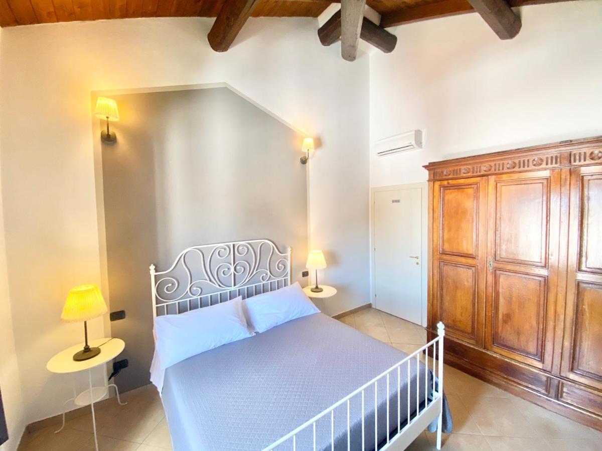 B&B Stazione Don Camillo Brescello Exterior foto